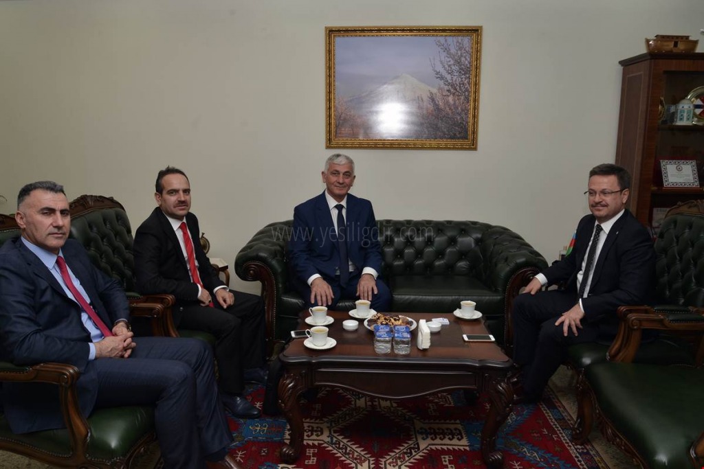 MAARİF MÜFETTİŞLERİ VALİMİZİ ZİYARET ETTİ