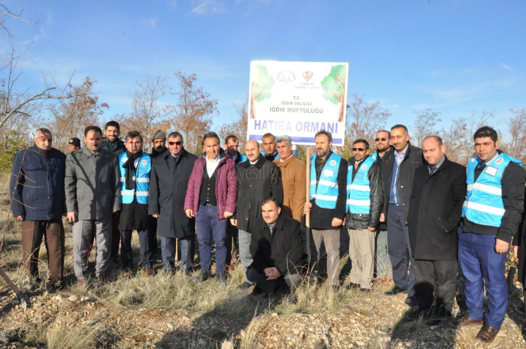 Müftülük Hatıra Ormanına Ağaç Dikimi Yapıldı