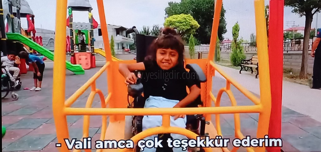 Engelli Çocuklar Vali Amca Çok Teşekkür Ederiz