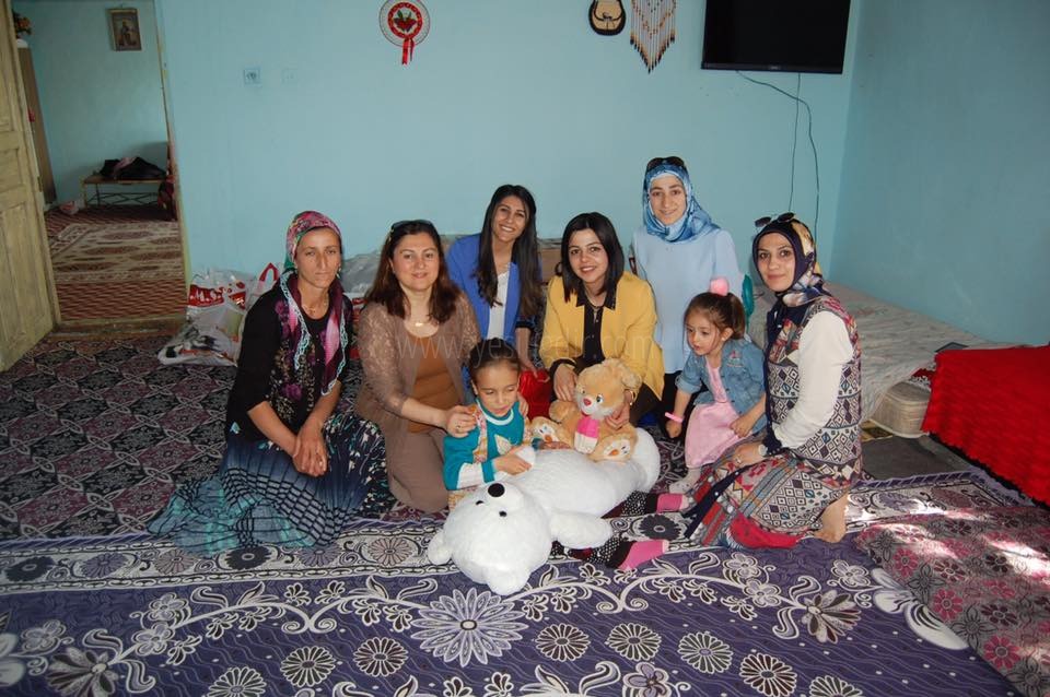 SEMA ÜNLÜDEN ANLAMLI ZİYARET
