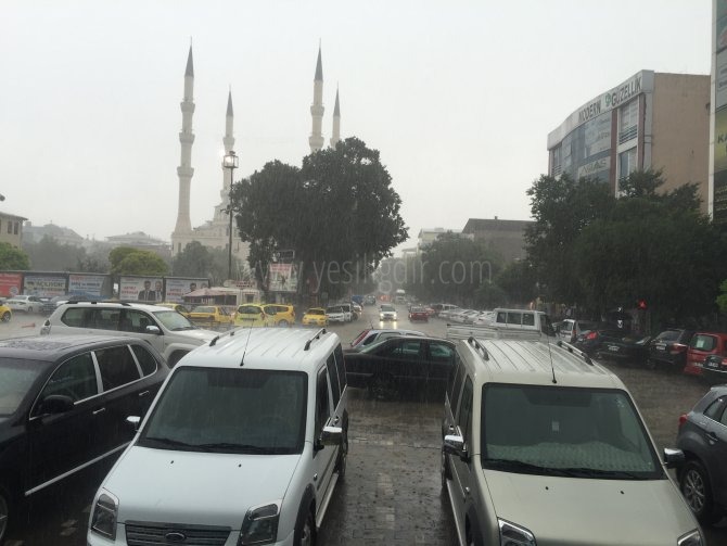 Sağanak Kenti Olumsuz Etkiledi