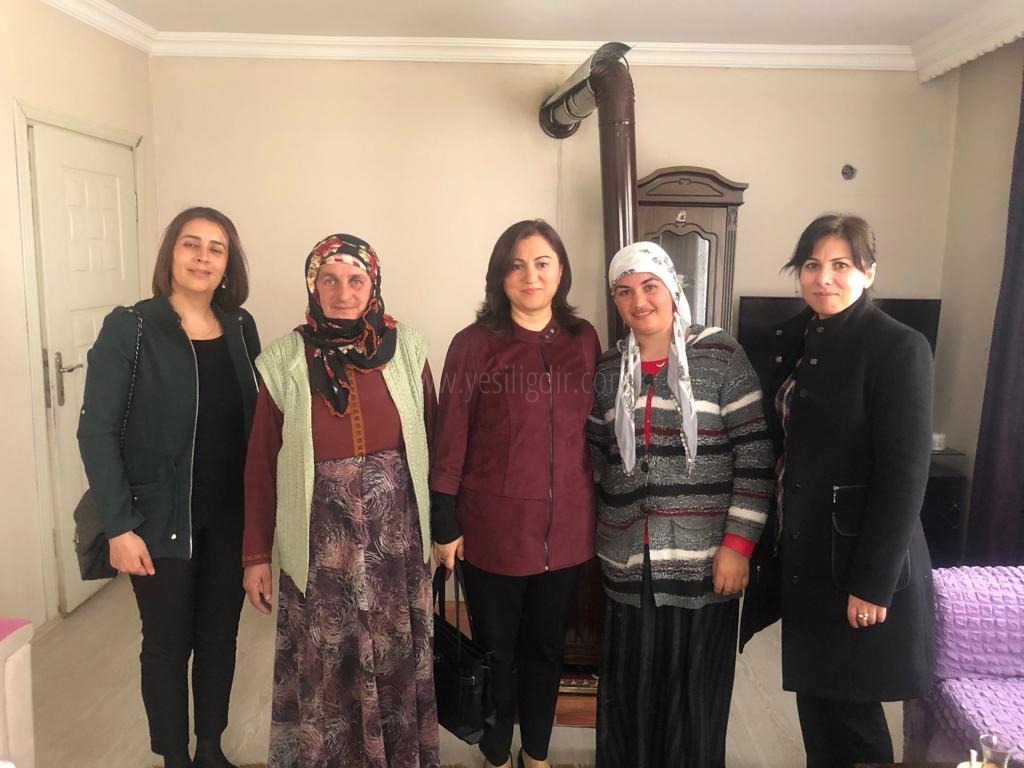 Sema Ünlü Ailelerle İç İçe