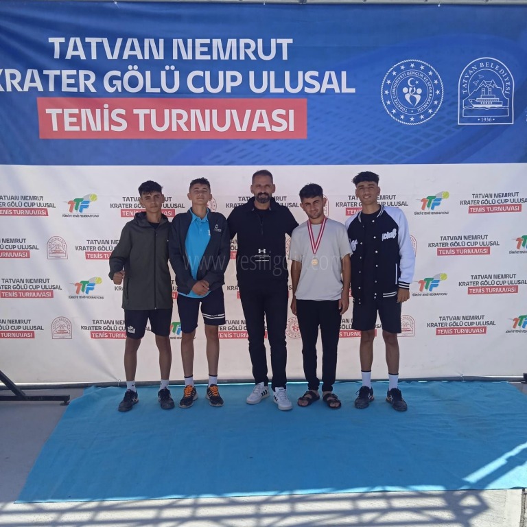 Nemrut Cup Tenis turnuvasında Suat Özsular 2 oldu