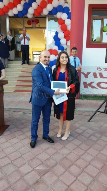 Özel Yıldız Anadolu Lisesinden Unutulmaz Mezuniyet Töreni