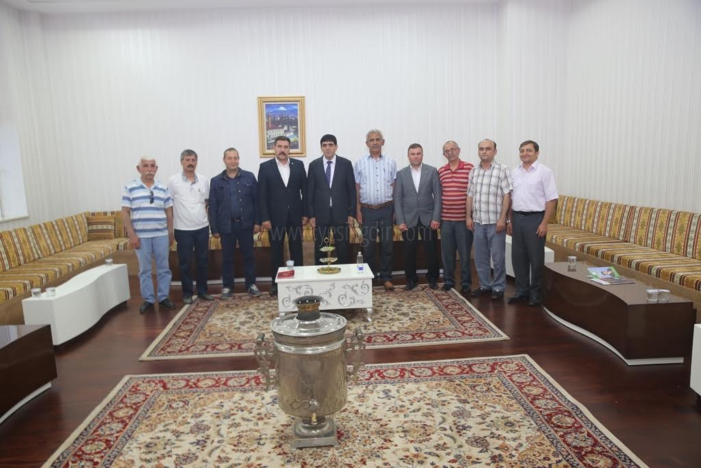 Türkiye Kamu-Sen Iğdır İl Başkanı Ali Arslan Rektör Almayı Ziyaret Etti