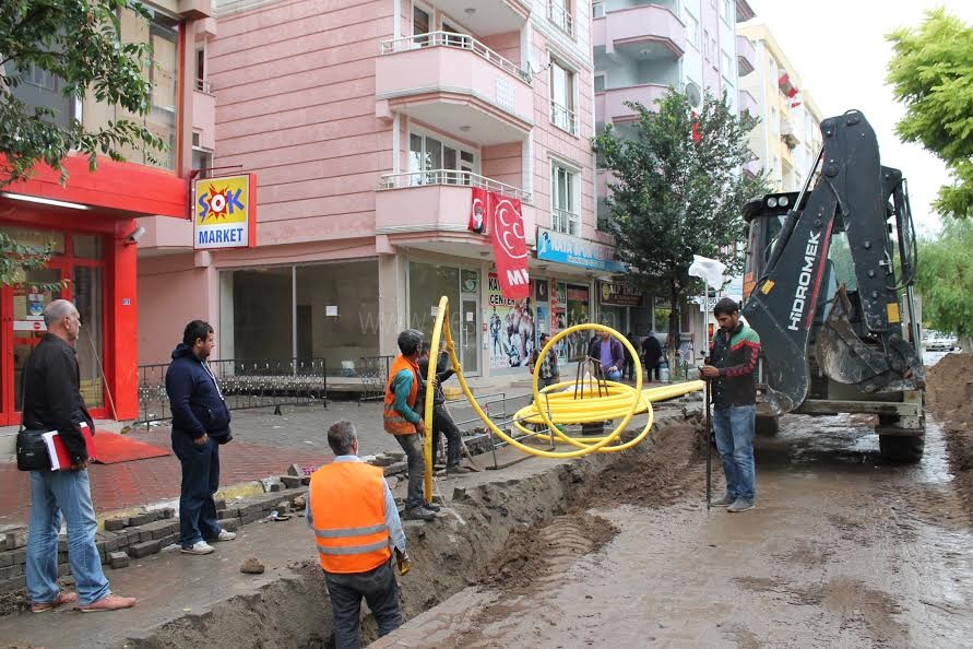 Yeni bina eski yol