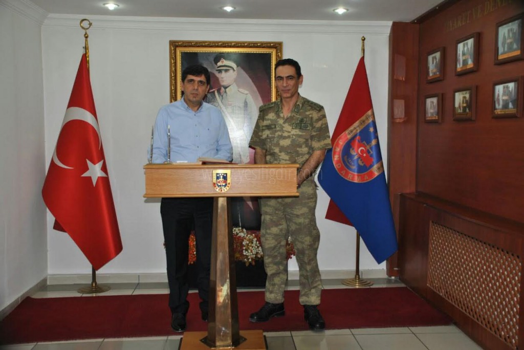 Rektör Alma İl Jandarma Alay Komutanı Kurmay Albay Kahraman Dikmeni ziyaret etti