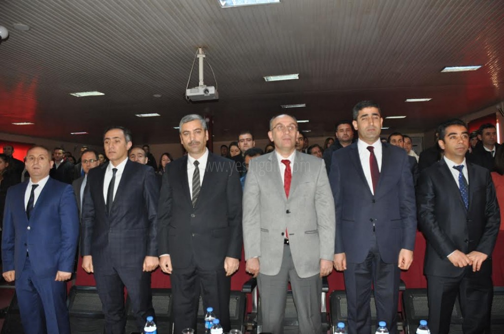 IĞDIRDA DANIŞMAN ÖĞRETMEN EĞİTİM SEMİNERİ BAŞLADI