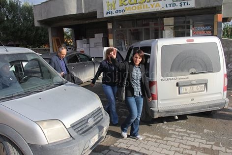 HDP ve DBP eş başkanları gözaltına alındı