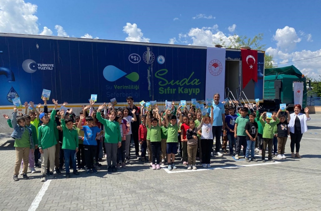 Su-Çocuk Buluşması