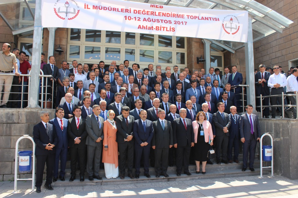 MURAT MESUT AYDOĞDU İL MÜDÜRLERİ DEĞERLENDİRME TOPLANTISINA KATILDI