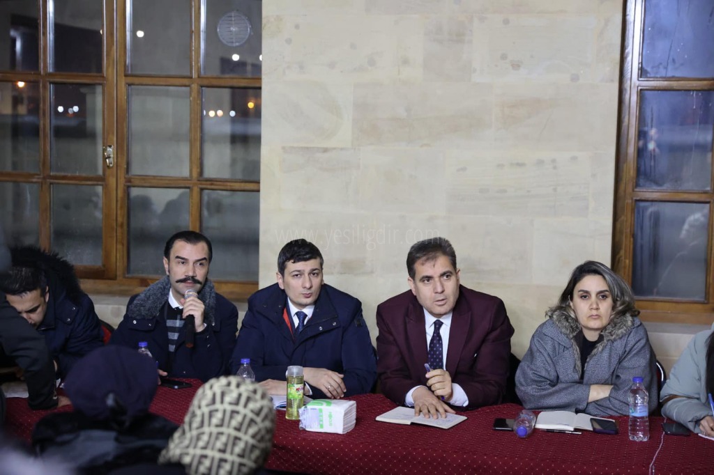 Emek Mahallesi Sakinleriyle Halk Toplantısı Yapıldı