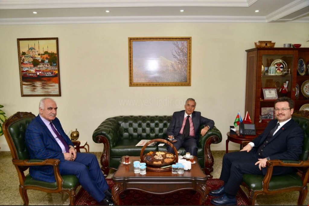YAVUZ DONATTAN VALİ ÜNLÜYE ZİYARET