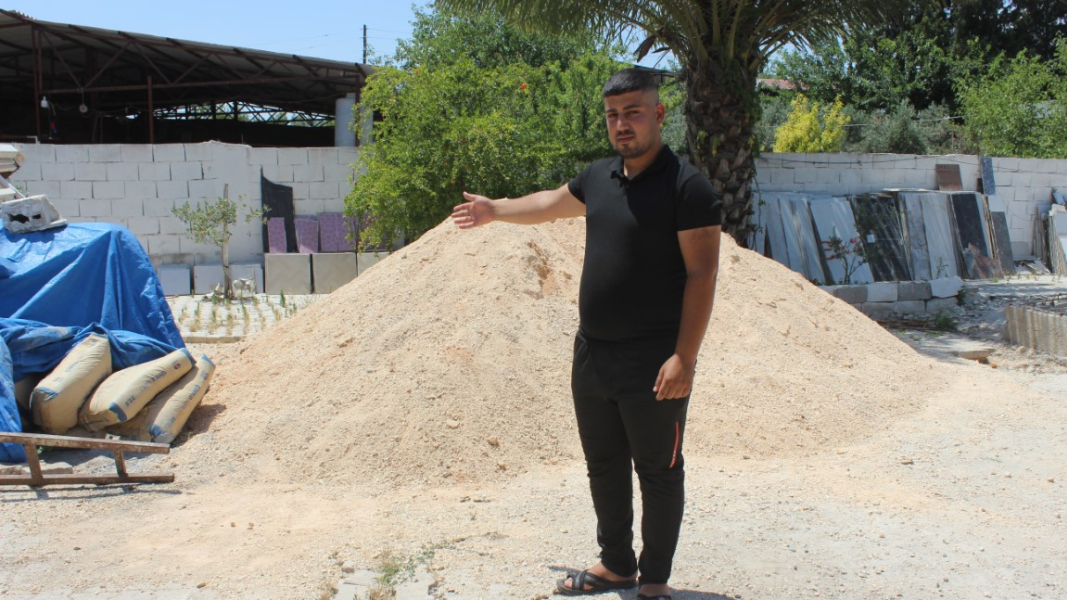 Depremde evi yıkılan aile sıcak yuva hayali kurarken 400 bin TL dolandırıldı