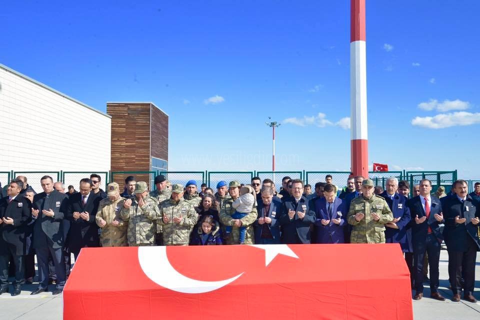 ŞEHİD DÜZENLENEN TÖRENLE UĞURLANDI
