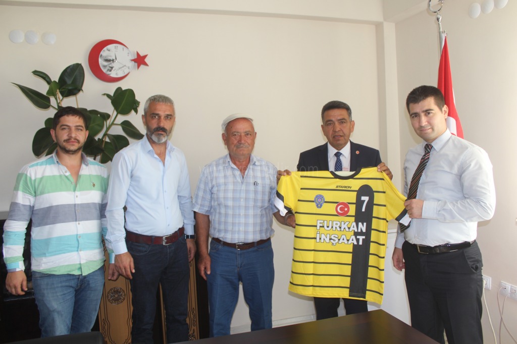 Kurumlar Arası Halı Saha Turnuvası Başlıyor