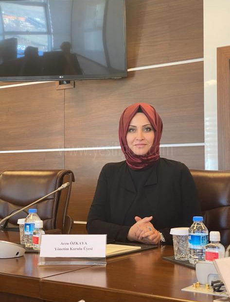 İŞ KADINI ARZU ÖZKAYADAN AZERBAYCANLI AİLELERE YARDIM