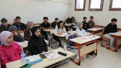 Hatay Büyükşehir Belediyesi kurslarında eğitim alan öğrenciler yüzde 75 başarı oranı sağladı