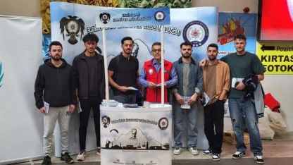 TEM ekipleri üniversiteli gençleri bilgilendirdi