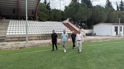 Kuyucak İlçe Stadyumu yenileme çalışmaları sürüyor