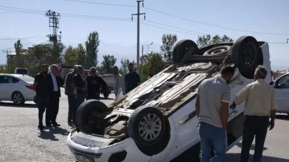 Iğdır’da kaza, araç ters döndü