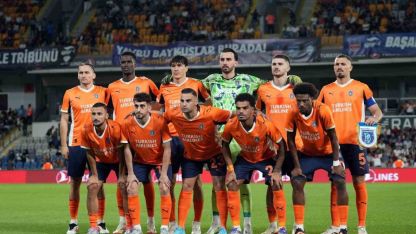 Rams Başakşehir, Süper Lig’in ilk 8 haftasını dalgalı bir performansla geçti 7 maçta 1 galibiyet, 3 beraberlik, 3 de mağlubiyet yaşadı.