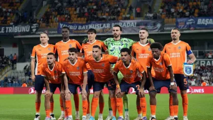 Rams Başakşehir, Süper Lig’in ilk 8 haftasını dalgalı bir performansla geçti 7 maçta 1 galibiyet, 3 beraberlik, 3 de mağlubiyet yaşadı.