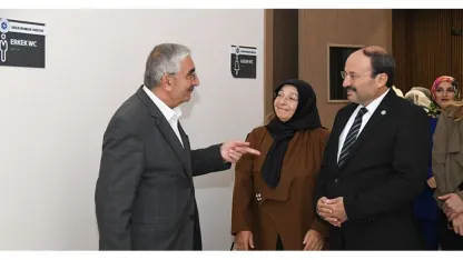 60+ Tazelenme Erzurum Üniversitesi’nin ilk dersinde Gazze’ye dikkat çekildi