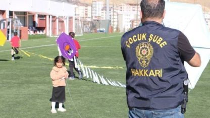 Çocuklar için uçurtma şenliği düzenlendi