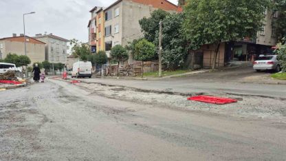 Avcılar’da bir sürücü 7 yaşındaki çocuğa çarpıp kaçtı, o anlar kamerada