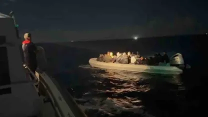 Aydın Didim’de 25 düzensiz göçmen yakalandı haklarında yasal işlem başlatıldı