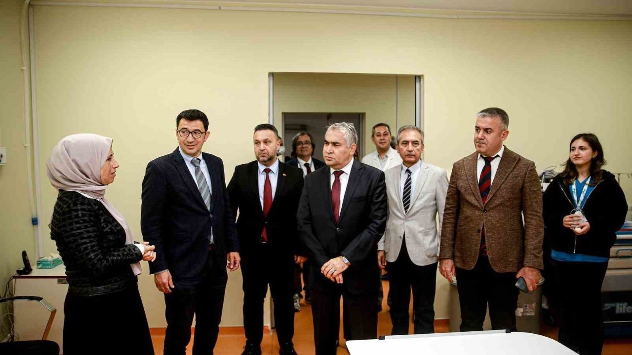 Aydın Adnan Menderes Üniversitesi ADÜ Hastanesi Çocuk Diyaliz Ünitesi yeni yerinde hizmete başladı
