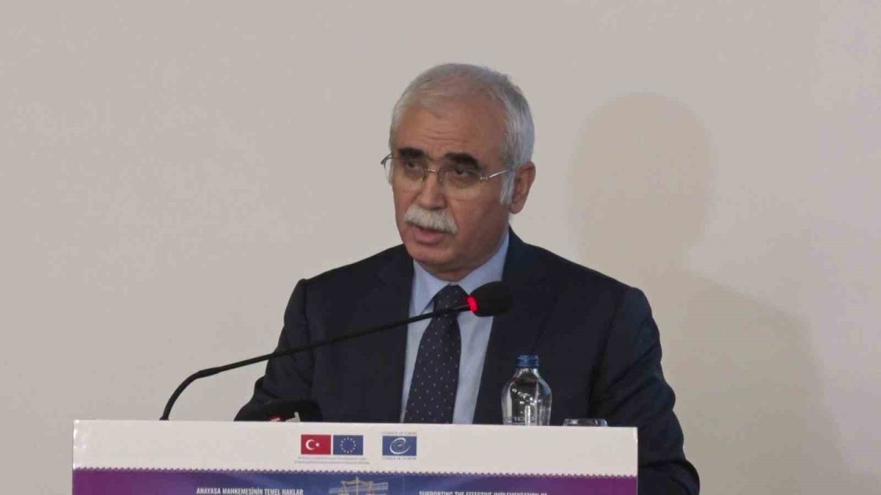 AYM Başkanı Özkaya: &quot;Adalet terazisi, hakim ve savcıların elindedir. Bu terazi, dünyadaki en hassas terazidir&quot;