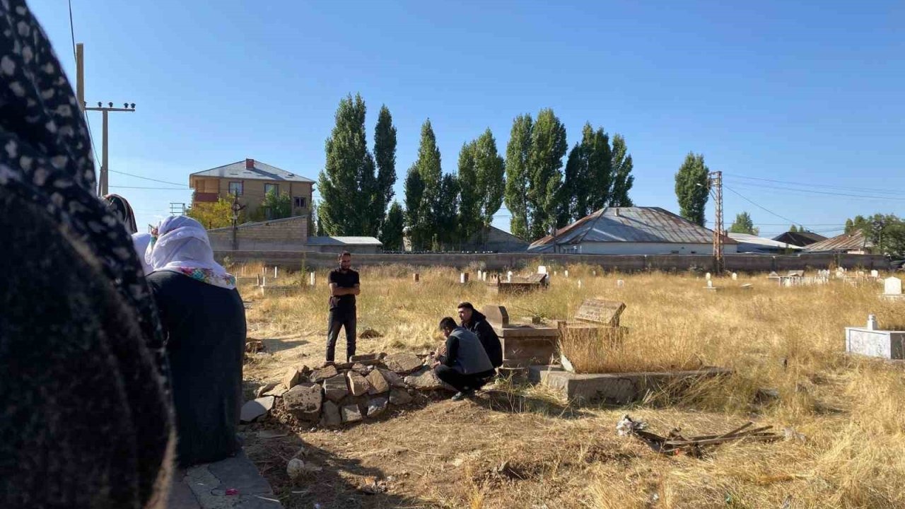 Genç işçi memleketinde son yolculuğuna uğurlandı