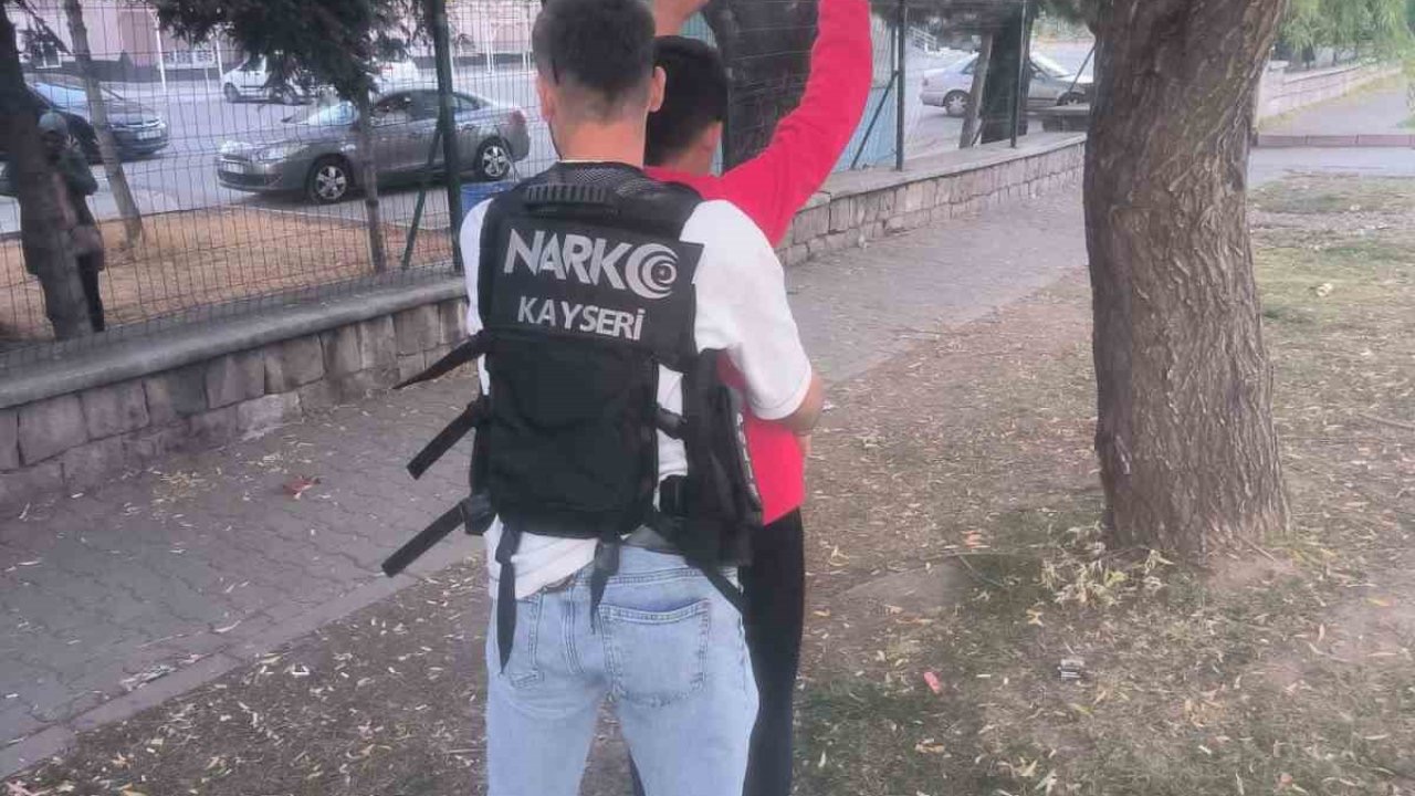 Okul Çevresi Gözetim Altında ‘Narko-Okul’ uygulamasında 13 şahıs sorgulandı